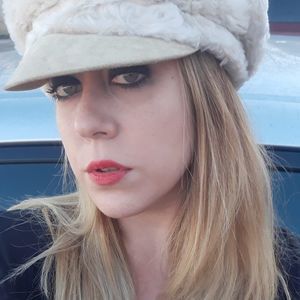 Meet your Posher, Haley